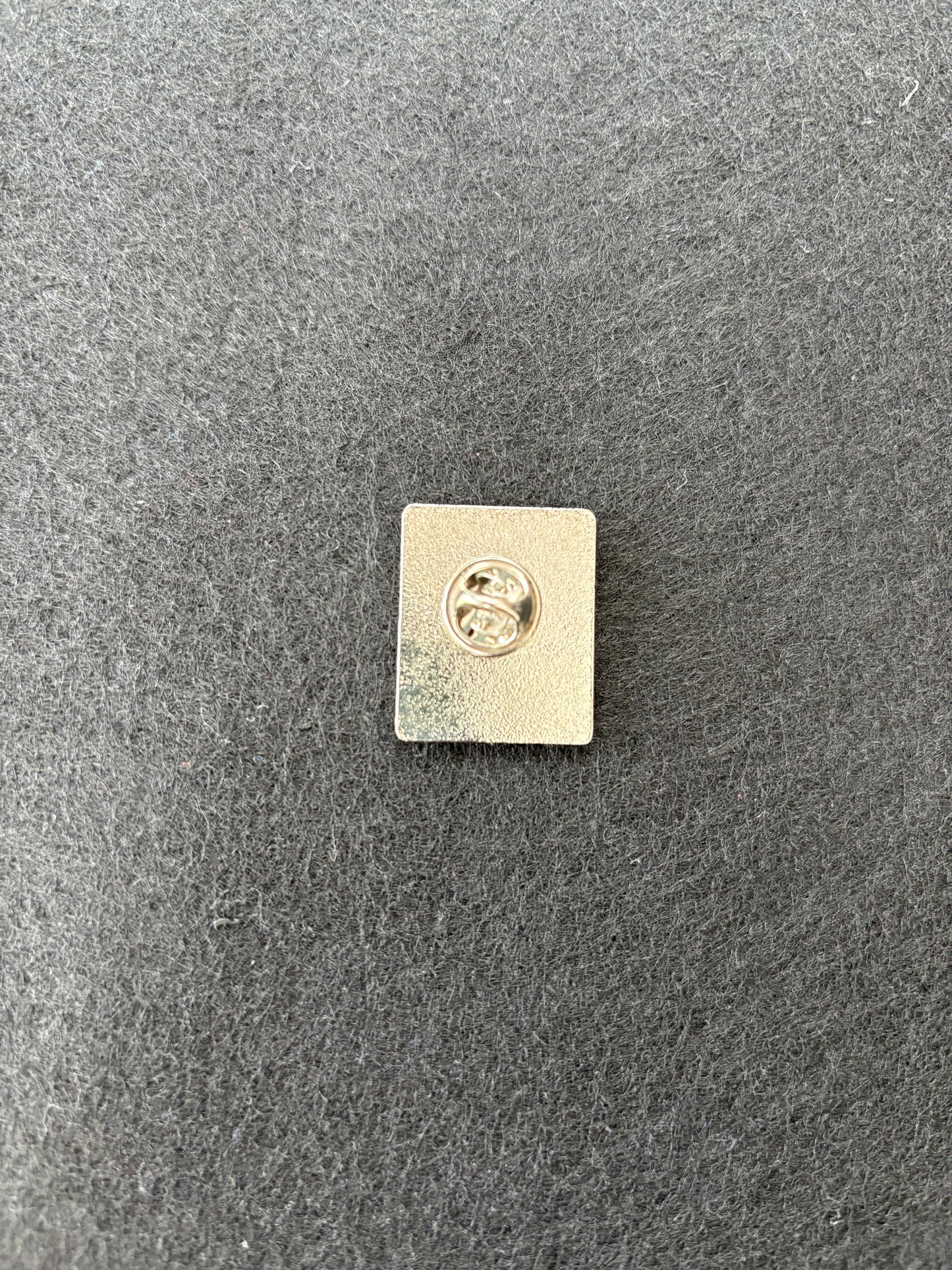 Technics Pin