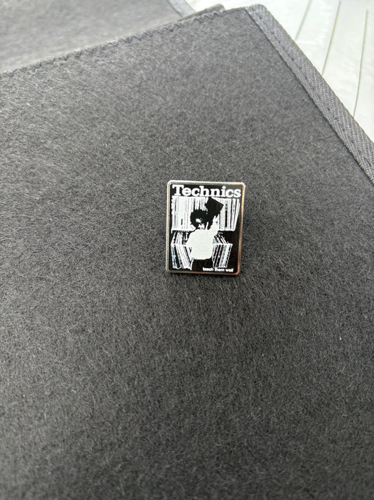 Technics Pin
